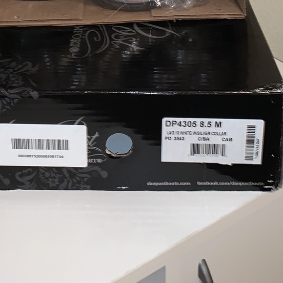 Dan Post shiver leather boots. Worn twice. Originally $283 selling for $220. - Picture 8 of 8